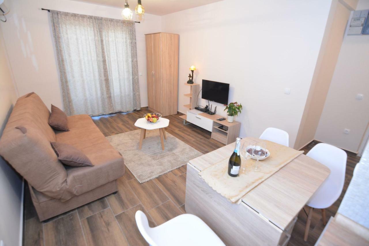 Apartment Petra Tivat Exteriör bild